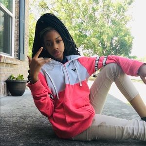 Meet your Posher, Saniya